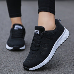 Running Sneakers Women Flat Vulcanized Casual Ladies Comfortable Plus Size Athletic Fashion Shoes