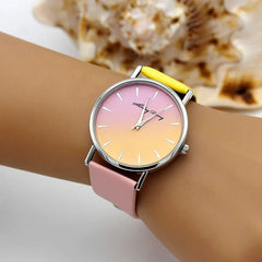 Watch Women Casual Gradient Color PU Leather Band Luxury Trendy Quartz Ladies Wristwatch Fashion