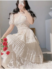 Maxi Dress Women Vintage Puff Short Sleeve O-Neck Beige Elegant Lace Long Coattail Party Summer Dress