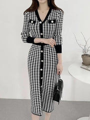 Knit Midi Dress Women Vintage V-Neck Bodycon Elegant Button Office Casual Fashion Dress