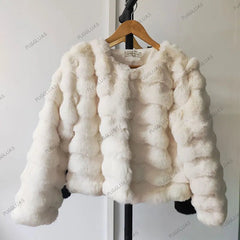 Faux Fur Coat Women Short Warm Vegan Chic White Black Casual Elegant Winter Outerwear Fashion