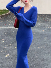Women's Celebrity Style Sweater Dress V-Neck Backing Temperament Commuter Knit Long Sweater Dress