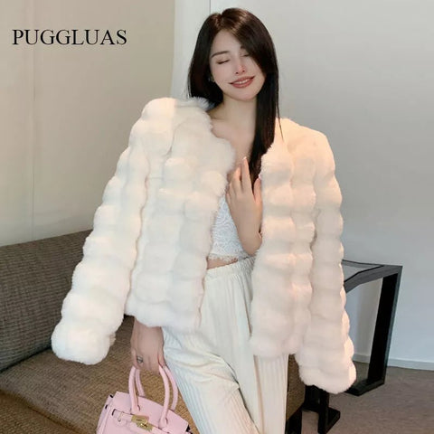 Faux Fur Coat Women Short Warm Vegan Chic White Black Casual Elegant Winter Outerwear Fashion