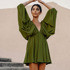 Sexy Green Pleated Lantern Sleeve Backless Mini Dress