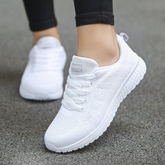 Running Sneakers Women Flat Vulcanized Casual Ladies Comfortable Plus Size Athletic Fashion Shoes
