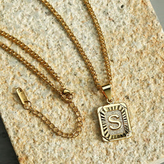 Initial Pendant Necklace Women Men Gold Plated Personalized Casual Fashion Jewelry Gift
