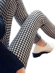 Here's the optimized title for that one: ❌ Graffiti Patterned Print Leggings For Women ✅ Graffiti Print Leggings Women Patterned Colorful Casual Streetwear Gym Yoga Fashion Pants