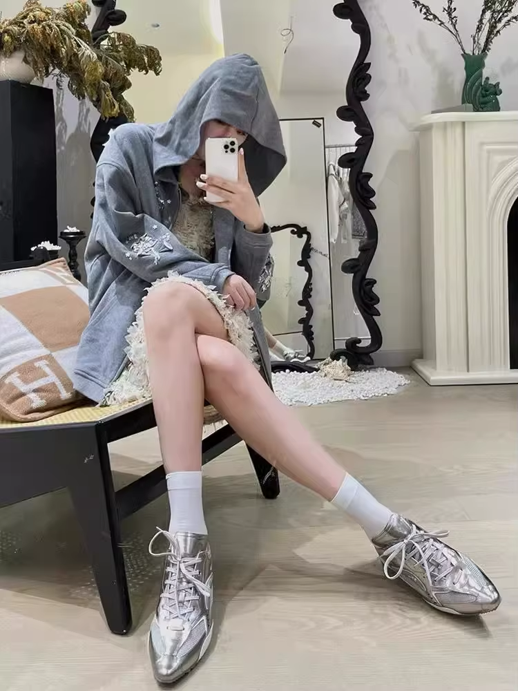 Pointed Toe Metallic Ankle Sneakers for Women – Fashion Trend Lace-Up Luxury Casual Sports Shoes