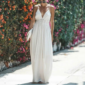 Hollow Out Beach Halter Maxi Pleated Dress Bohemian Sleeveless Backless White Lace Dress Summer Vacation Party Dresses