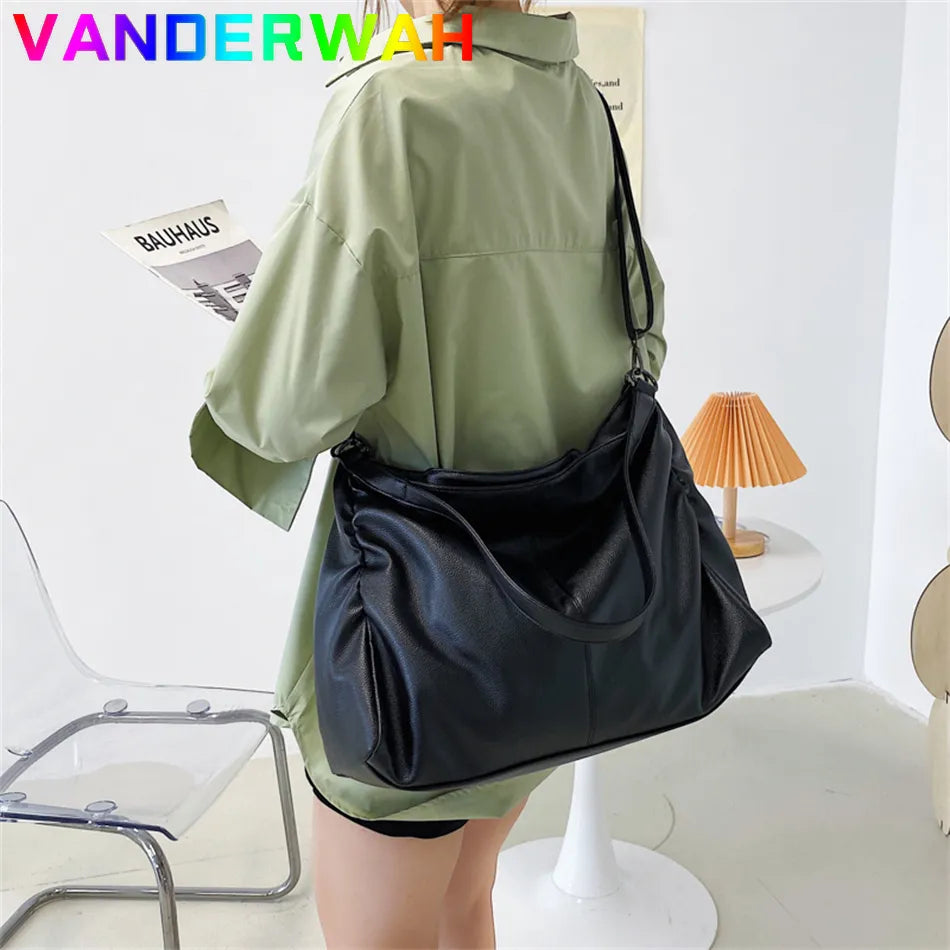 Large Capacity Black Shoulder Bag Women's Large Hobo Bag Solid Color Quality Soft Faux Leather Crossbody Handbag Travel Tote Bag