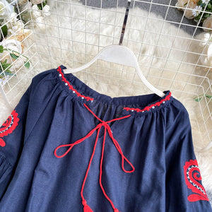 Retro Style V-Neck Lantern Sleeve Embroidered Blouse