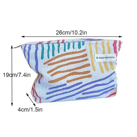 makeup bag size
