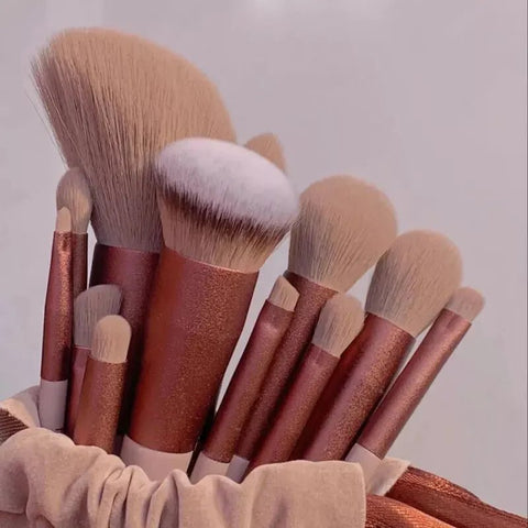 Makeup Brush Set 13-Piece Eye Shadow Foundation Eyeshadow Blush Cosmetic Soft Beauty Brushes with Bag