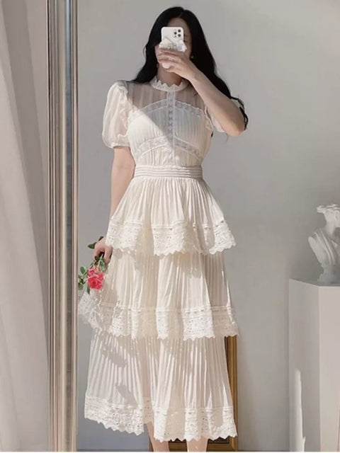 Maxi Dress Women Vintage Puff Short Sleeve O-Neck Beige Elegant Lace Long Coattail Party Summer Dress