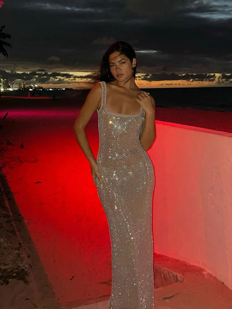Shimmering Sequins Sheath Evening Gown – Glamorous Night Out Dress