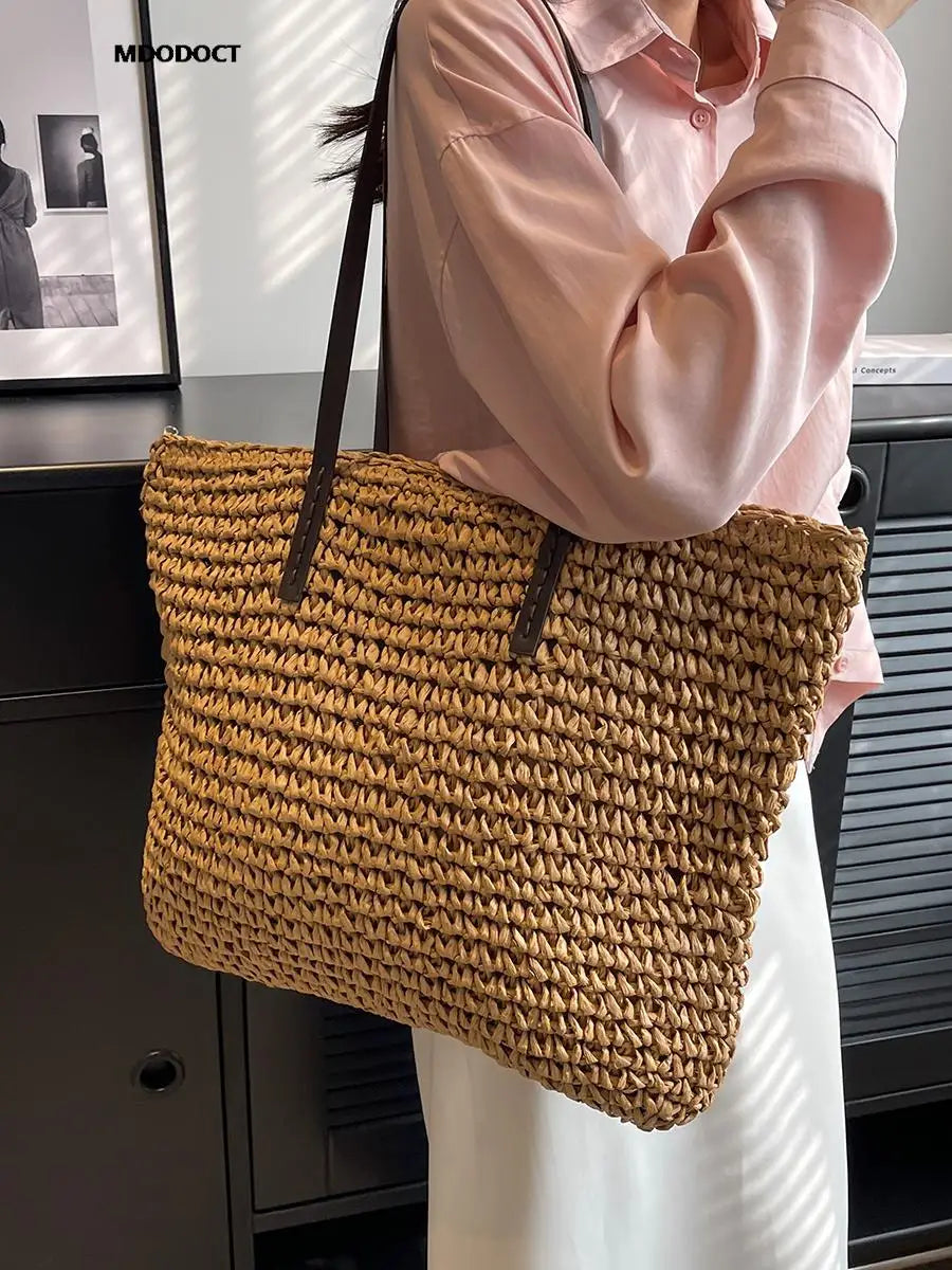 Luxury Design Straw Woven Tote Bag Casual Large Capacity Handbags Designer Fashion Women's Shoulder Bag