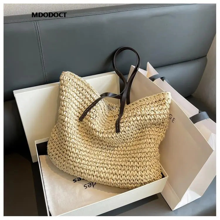 Luxury Design Straw Woven Tote Bag Casual Large Capacity Handbags Designer Fashion Women's Shoulder Bag