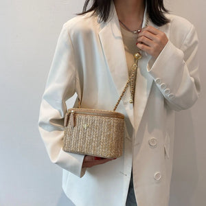 Straw Bucket Crossbody Bag - Fashion Weave Handbag with Chain Chic Shoulder Bags Purses