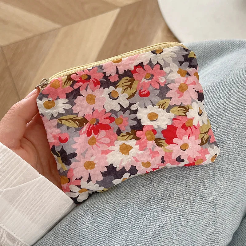 Mini Zipper Coin Purse for Women Cute Floral Clutch Purse Lipstick Bag Key Wallet Travel Makeup Cotton Storage Bag Pouch