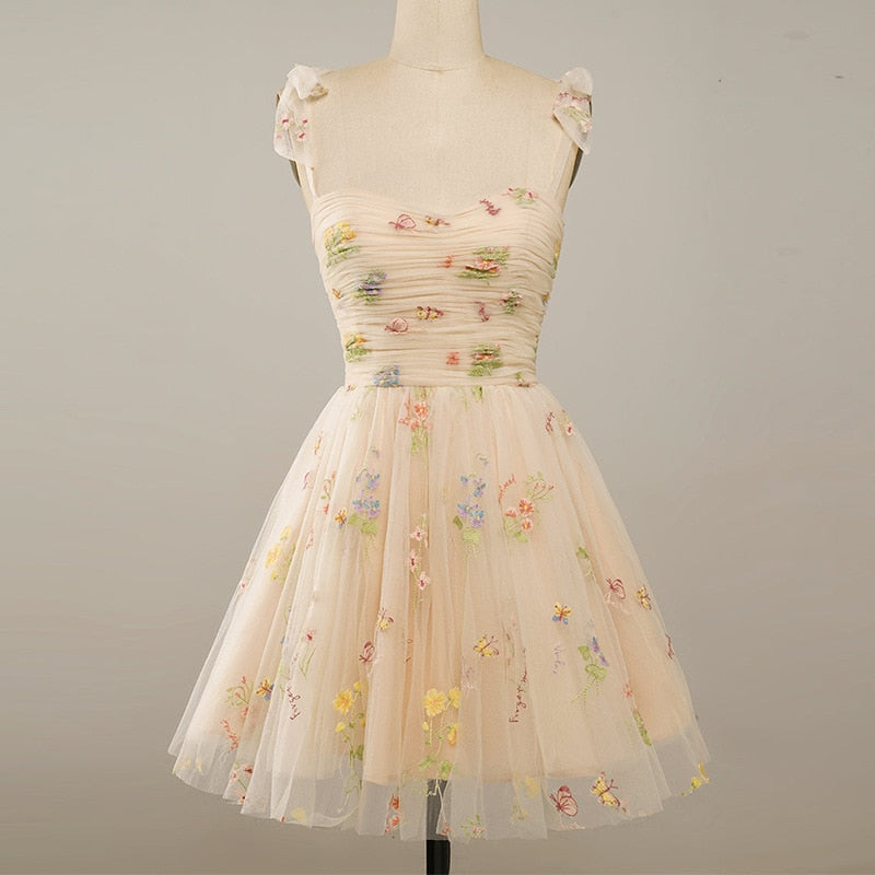 Tulle Prom Dress Women Floor Length Puffy Adjustable Straps Scatter Flower Elegant Evening Gown