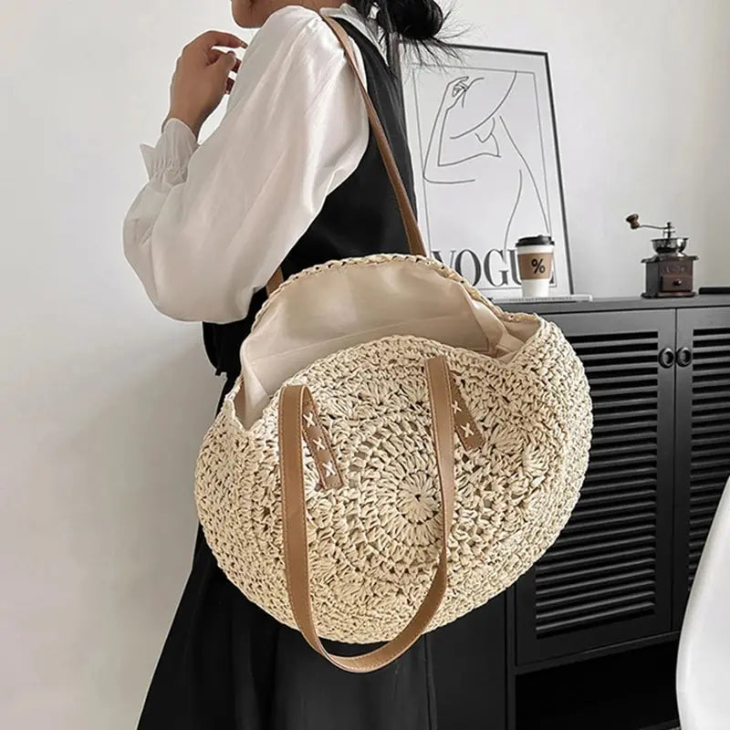 Handcrafted Round Straw Woven Beach Tote Bag Vacation Beach Hollow Out Shoulder Bag