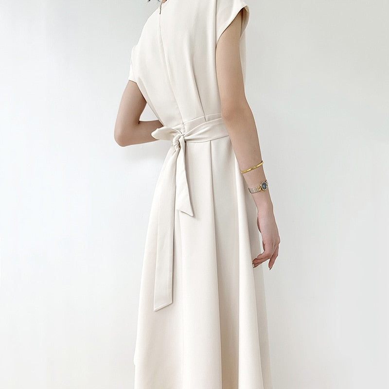 Spring / Summer Maxi A Line Dresses for Women French Fashion Elegant V-neck Midi Dress with Belt