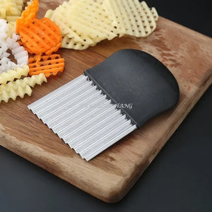 Stainless Steel Manual Potato Chip Slicer Dough Vegetable Fruit Crinkle Wavy Cut Kitchen Cutter Chopper French Fry Maker