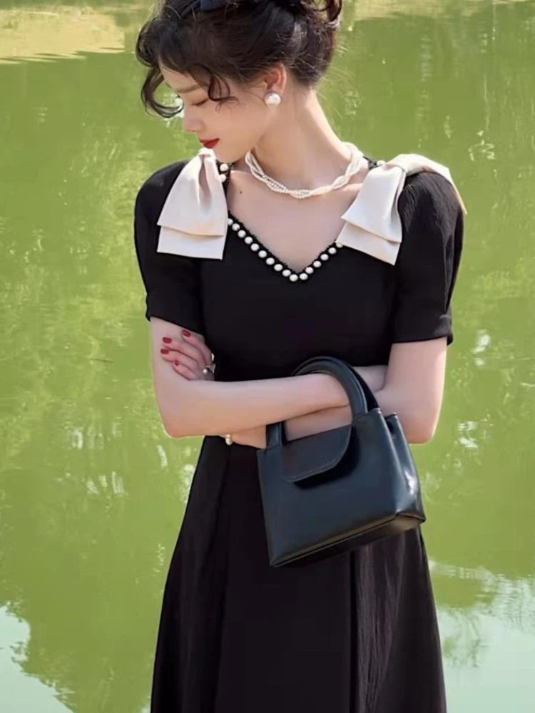 New Fashion Elegant Black Midi Dress Office Party Vintage A-Line V-Neck Pearl Detail Long Dress