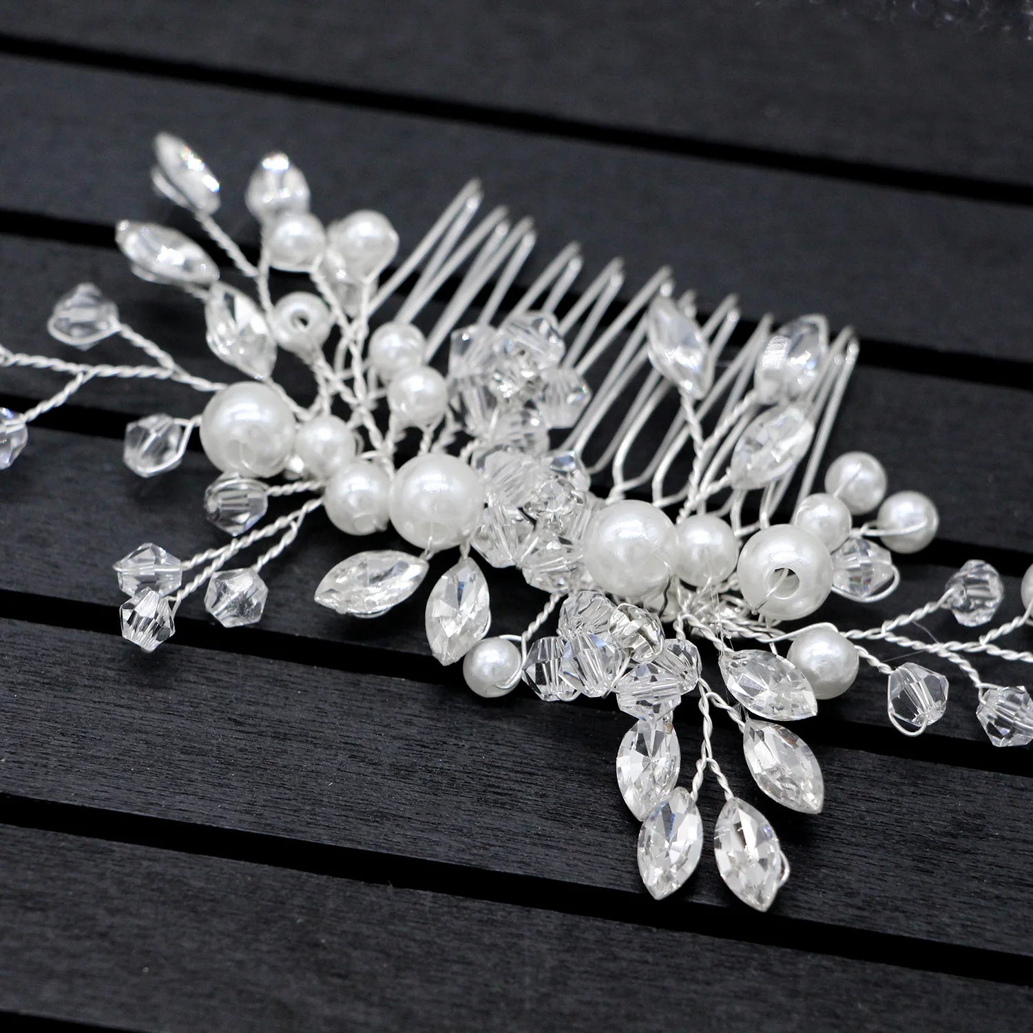 Handmade Pearl Crystal Leaf Tiara Headband Wedding Jewelry Tiara Bridal Hair Ornament Wedding Hair Accessories