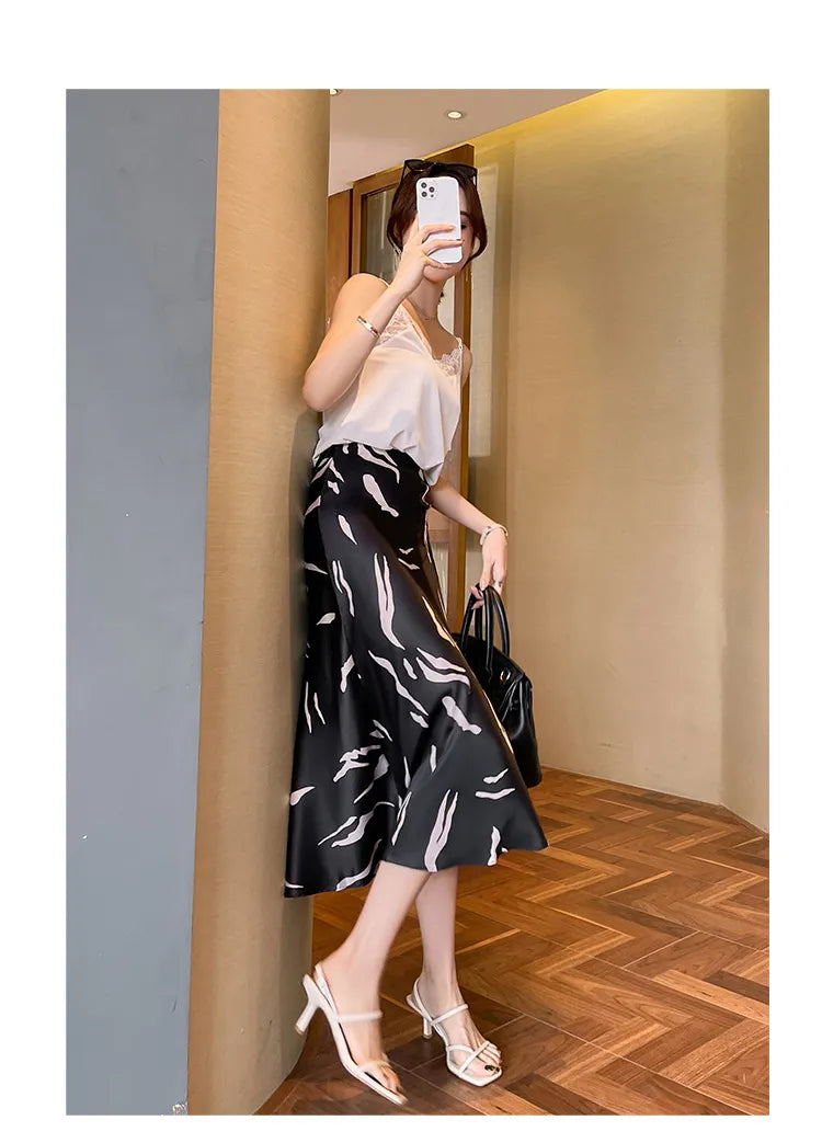 Trendy Boutique Simulation Silk Skirt Beautiful Leopard Print High Waist Midi Satin A-Line Skirt