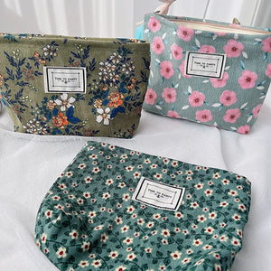 Cosmetic Bag for Women Floral Makeup Case Organizer Embroidered Design Cosmetic Pouch Travel Toiletry Bag Corduroy Canvas Beauty Case