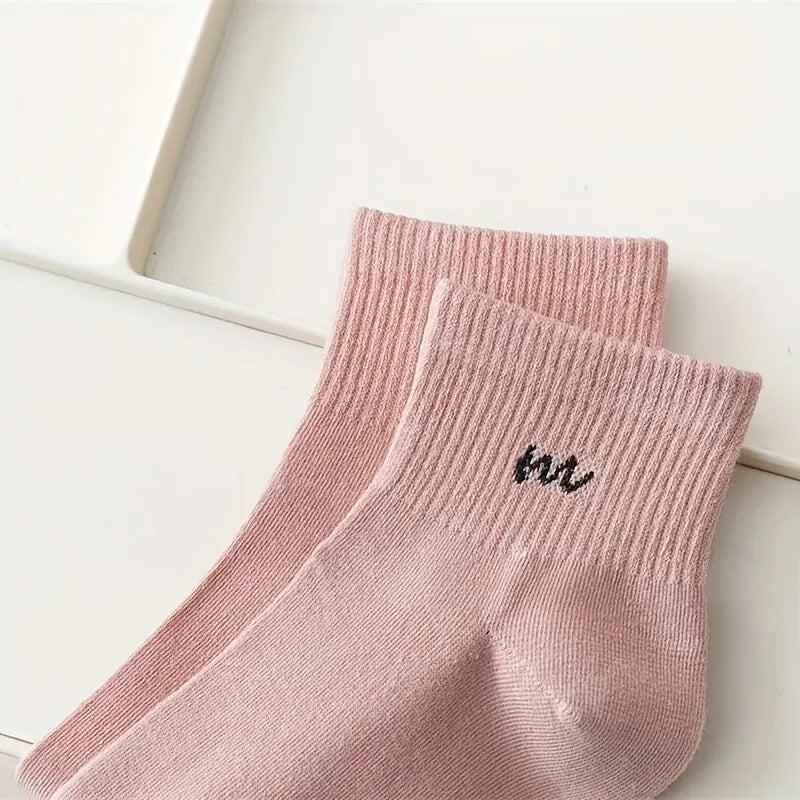 5-Pairs Letter Print Cotton Ankle Socks Comfy & Breathable Sports Short Socks Women's Soft & Comfy Short Socks