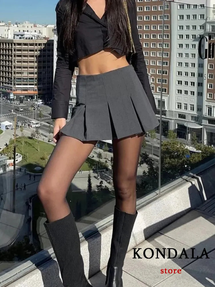 Vintage Dark Grey Mini Skirts Ruffles Pleated Sexy Skirts with Built-in Shorts Boutique Fashion