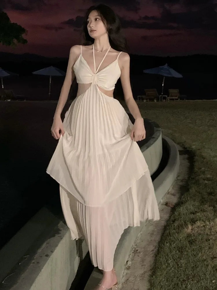 New Fashion  Sexy Pleated  Bohemian Long Dress Vacation Beach Spaghetti Strap A-Line Sundress