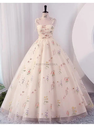 Elegant Floral Embroidered Ball Gown Formal Dress for Prom Wedding Guest