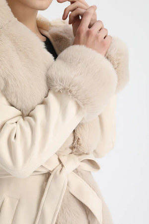 Women's Faux Fur Coat Faux Suede Furry Hood Quality Vegan Fur Coat With Belt Thick Warm Fur Cardigan Jacket