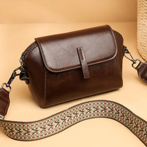 Small Crossbody Bag for Women Trendy Luxury Faux Leather Shoulder Bag Boutique Fashion Handbag Messenger Purse