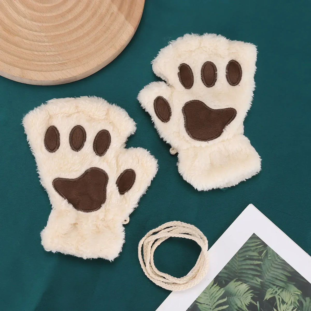 41206127394898  Cat pattern Gloves