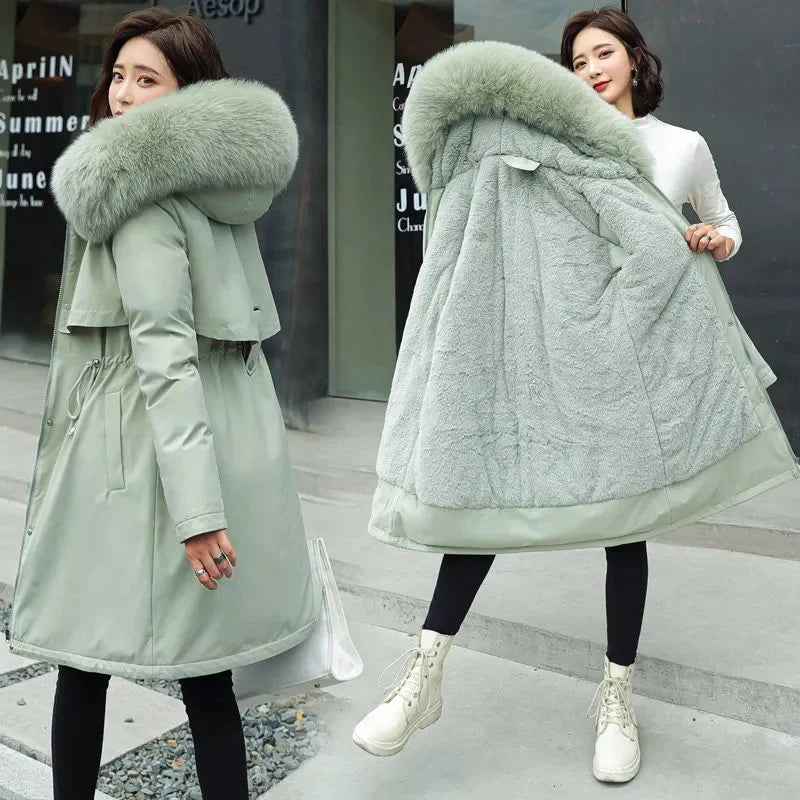 Warm plush lined parka coat for women, long winter jacket with pockets - green