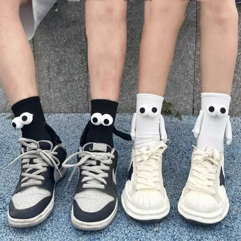 Funny Magnetic Couple Socks Big Eyes Magnet Socks for Lovers Friends Sisters Novelty Hand in Hand Socks