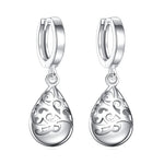 Trendy Opal Stone Flower Ladies Stud Earrings
