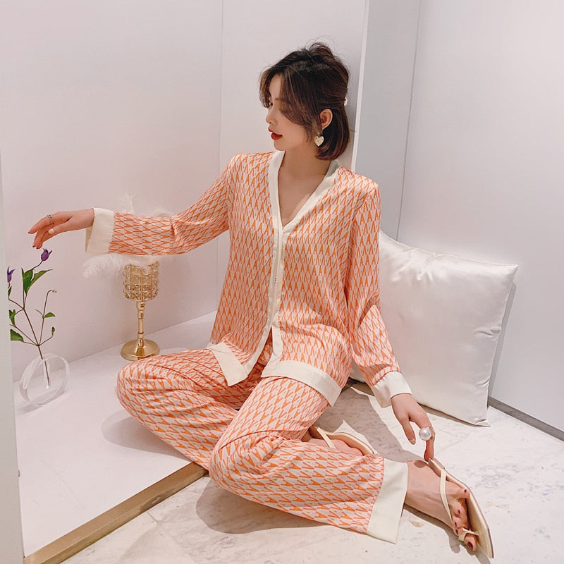 Luxury Sleepwear Silk Pajamas Leopard Design