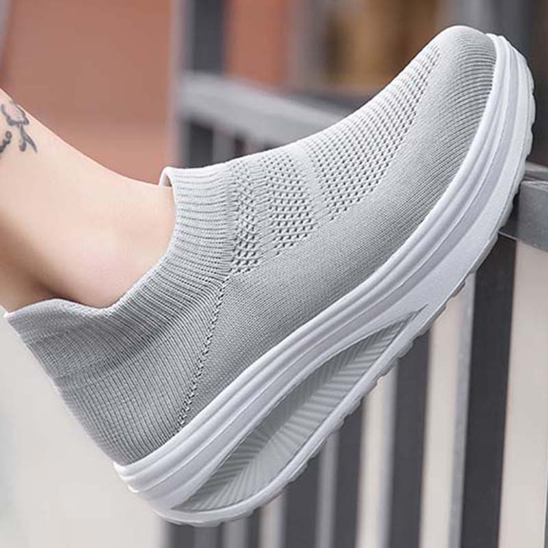 Fashionable Women's Sneakers