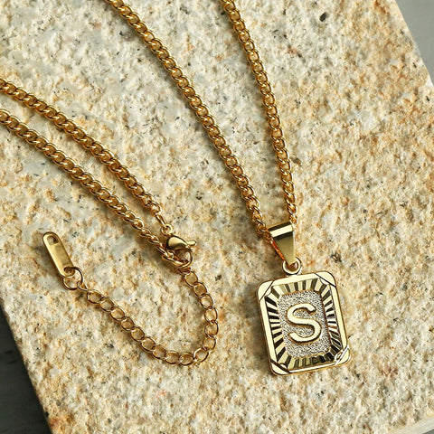 Initial Pendant Necklace Women Men Gold Plated Personalized Casual Fashion Jewelry Gift