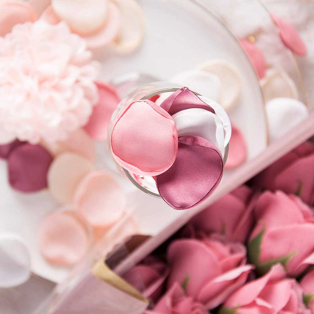 Hand Made Artificial Rose Petals for Wedding Valentines Decoration